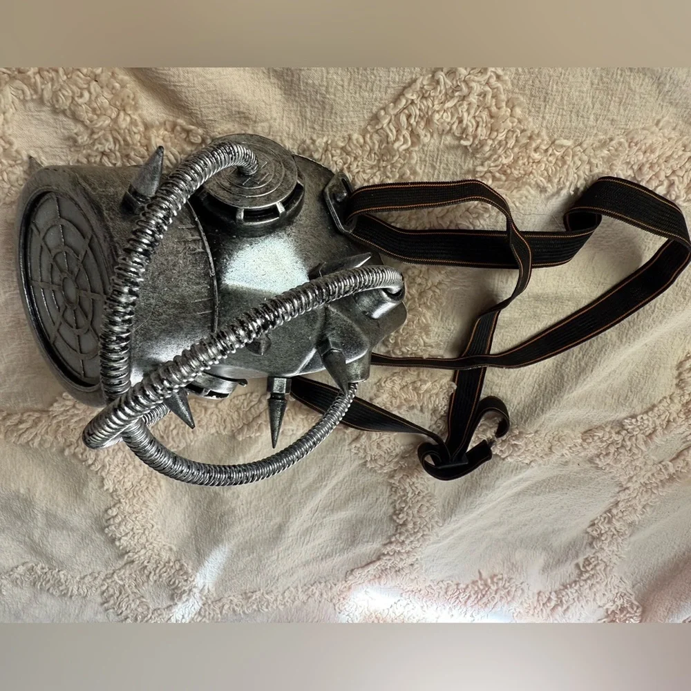 Silver Color Steampunk Respirator Mask with Spikes and Tubing